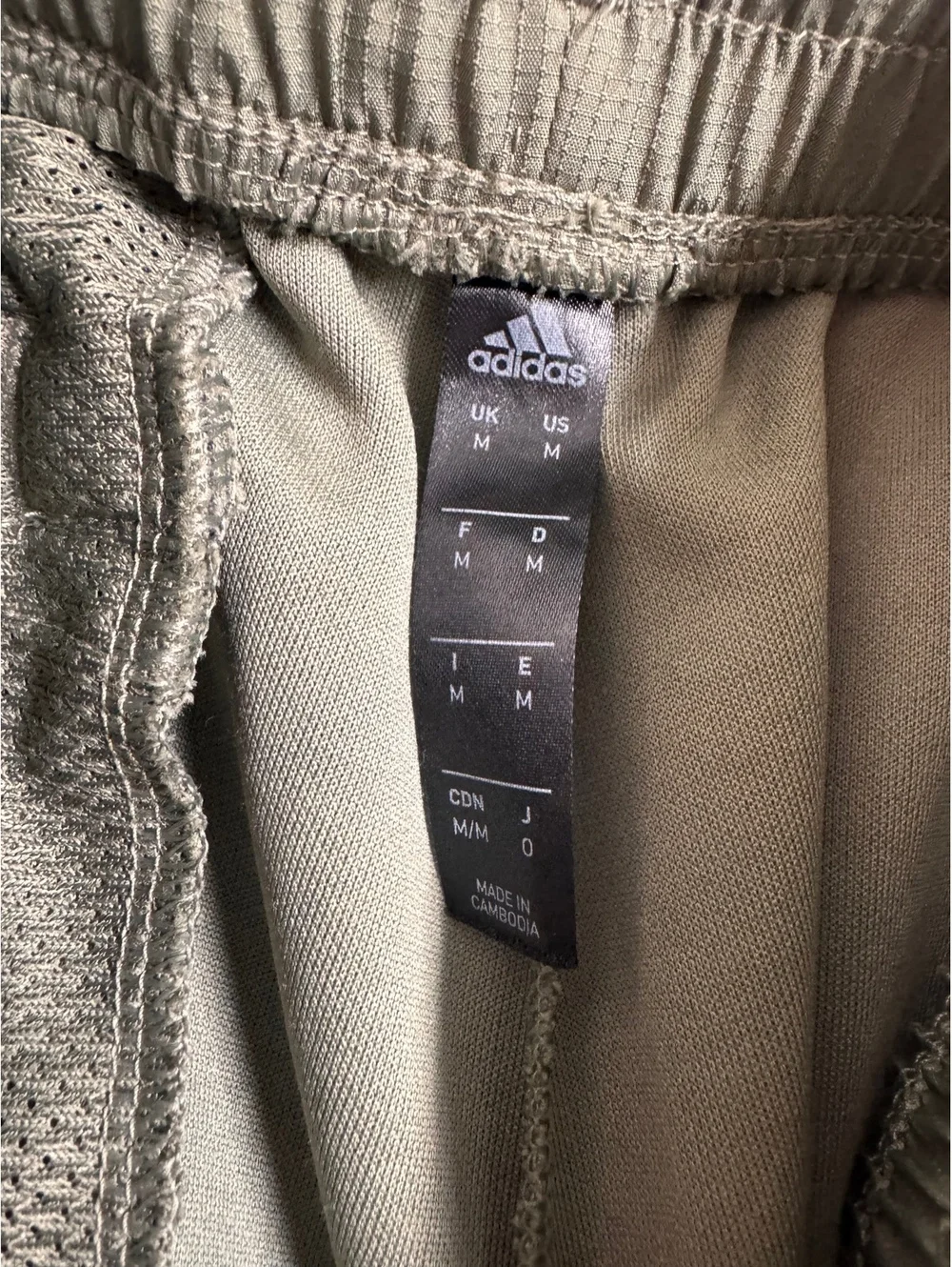 Adidas Men's Olive Green Cargo Shorts Size M